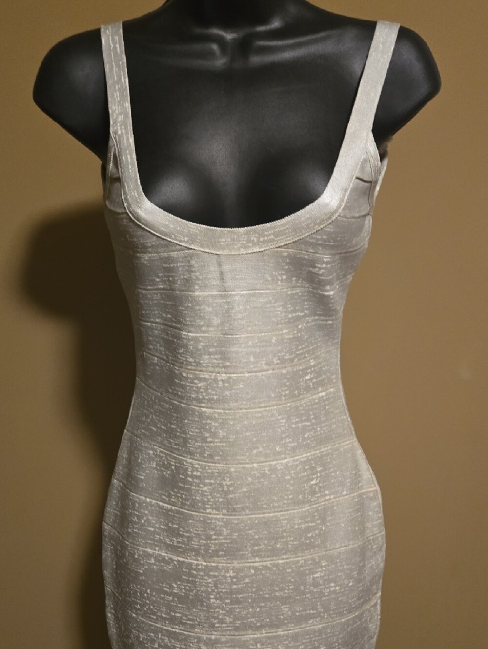 VENUS Sexy Silver Tank Bodycon Dress NWOT Size 0 - Picture 11 of 13
